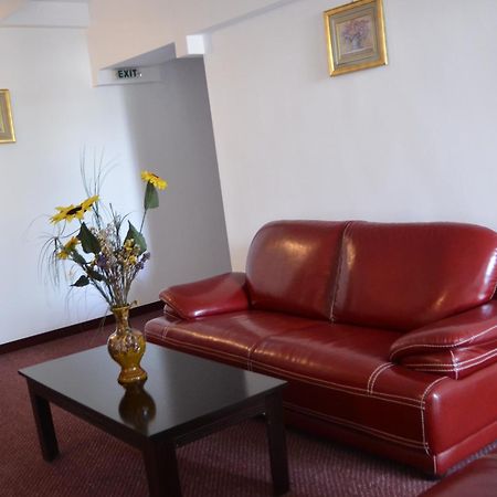 Hotel Europolis Тулча Экстерьер фото